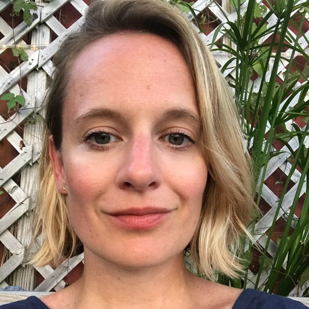 Meet your Posher, Elizabeth
